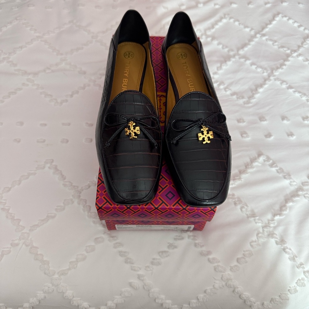 Tory Burch Black Croc-Embossed Loafers with Gold Logo